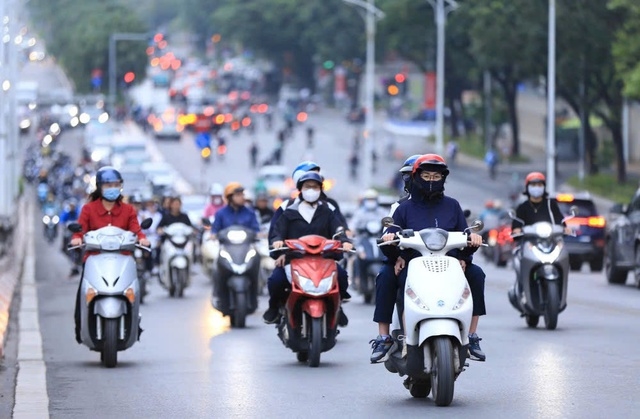 Thời tiết hôm nay (4-10): Gió mùa Đông Bắc tràn về, Bắc Bộ trời chuyển lạnh