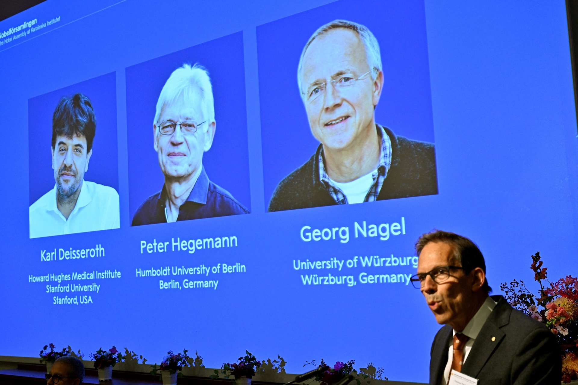 Nobel Y sinh 2026 vinh danh những khám phá về quang di truyền học