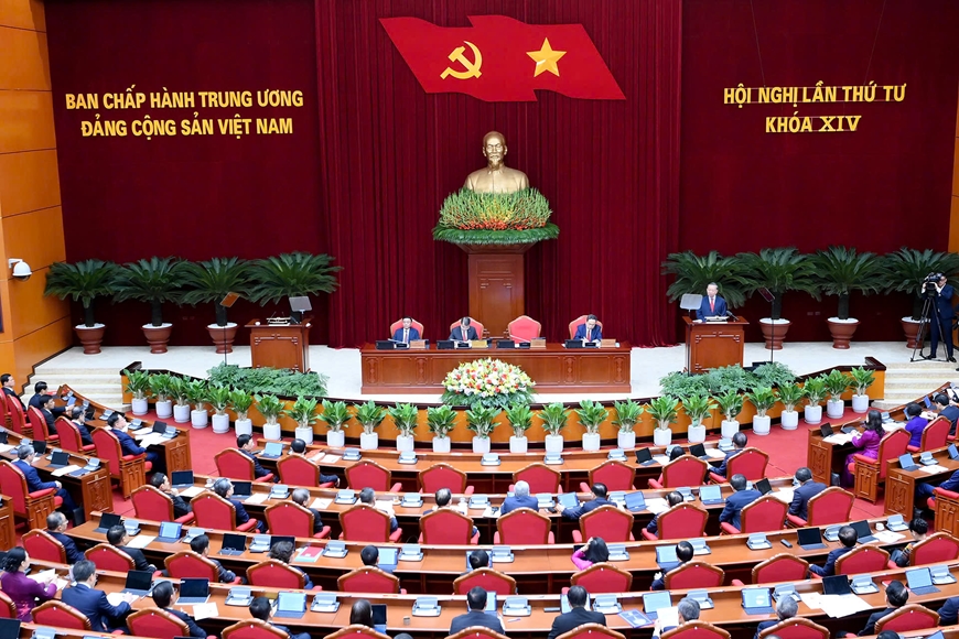 Ng&agrave;y l&agrave;m việc thứ nhất Hội nghị lần thứ tư Ban Chấp h&agrave;nh Trung ương Đảng kh&oacute;a XIV