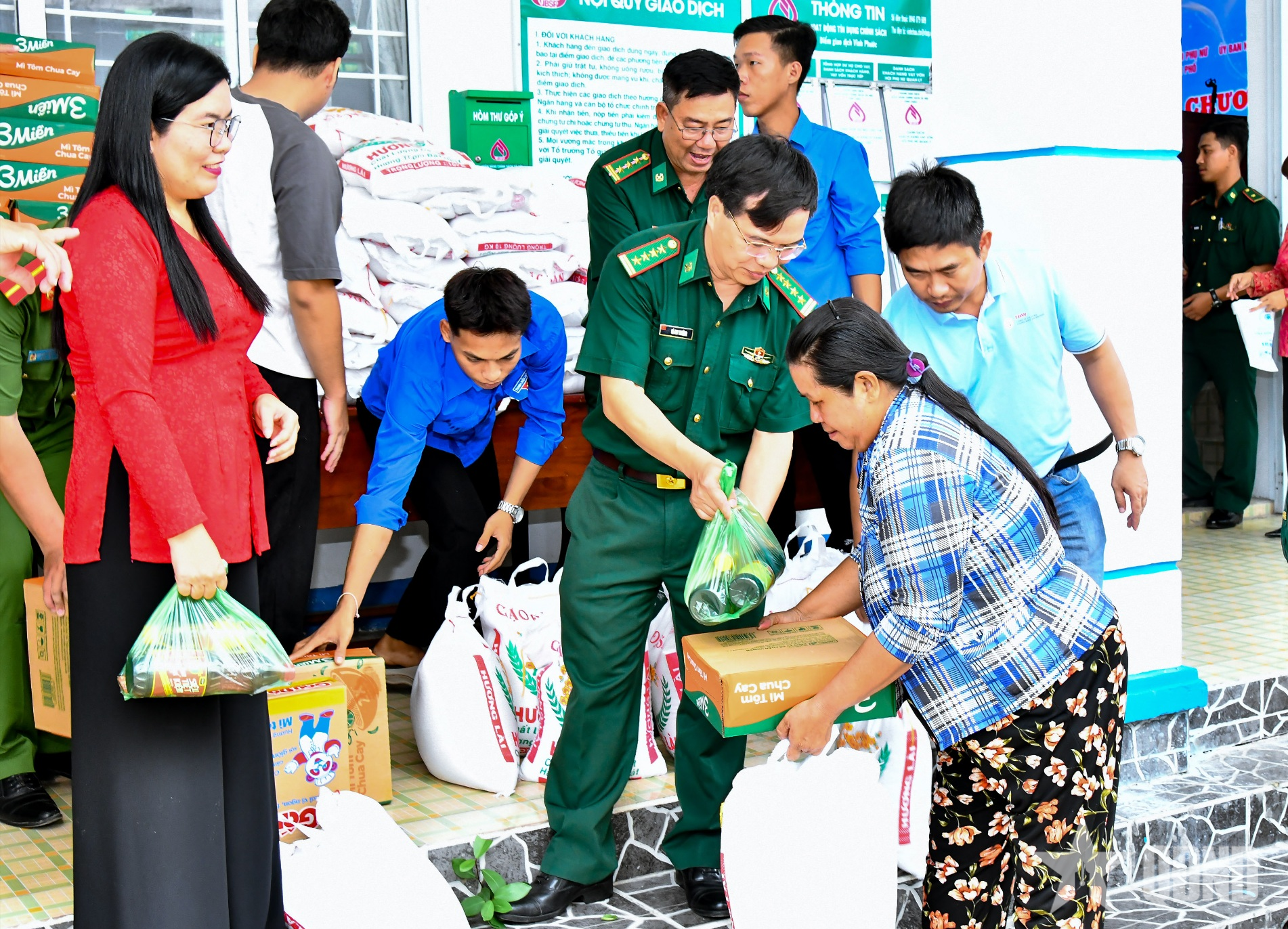 “Gian hàng 0 đồng” mừng lễ Sene Dolta của đồng bào Khmer