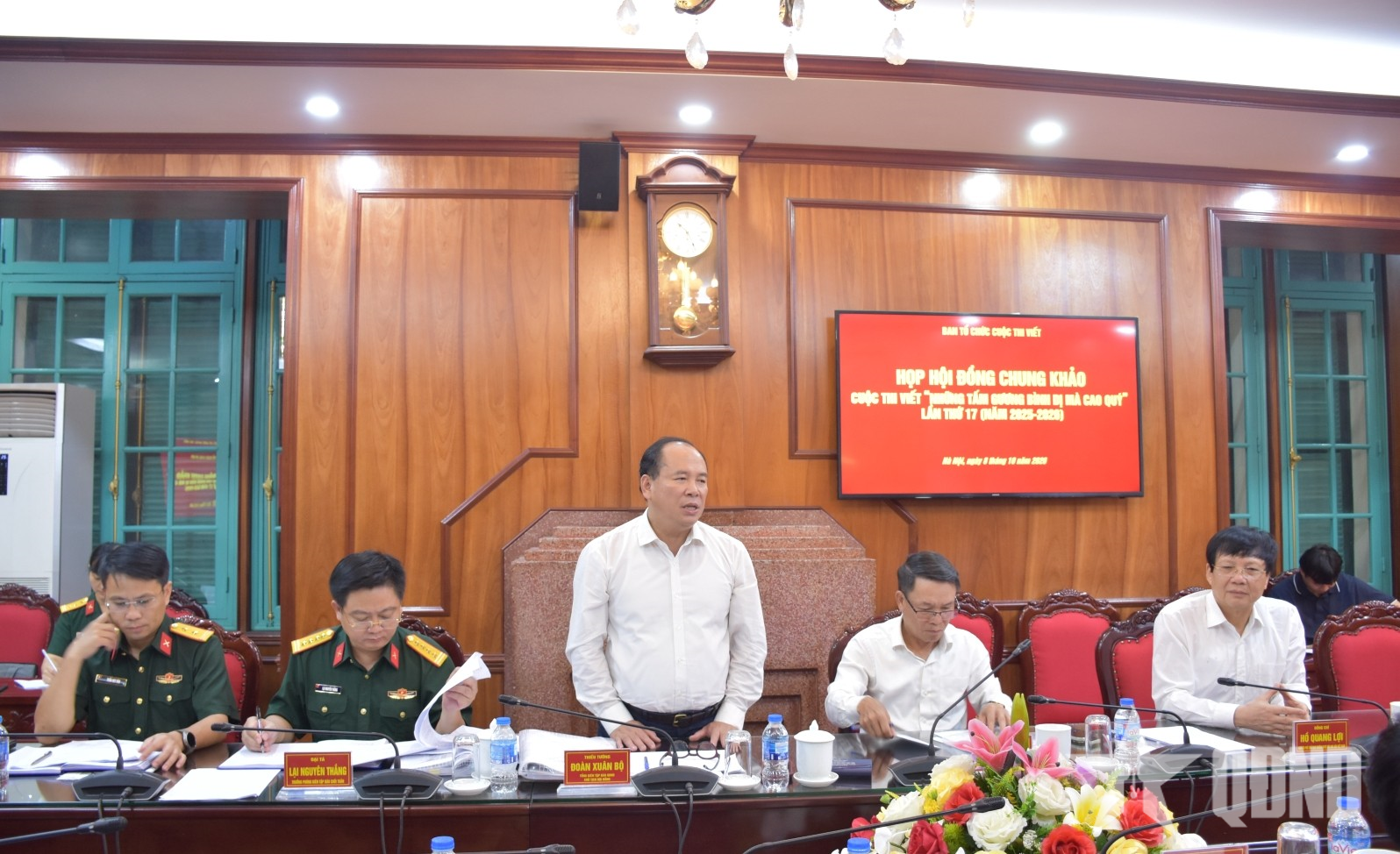 Họp Hội đồng chung khảo Cuộc thi viết “Những tấm gương bình dị mà cao quý” lần thứ 17: Đề nghị trao 19 giải