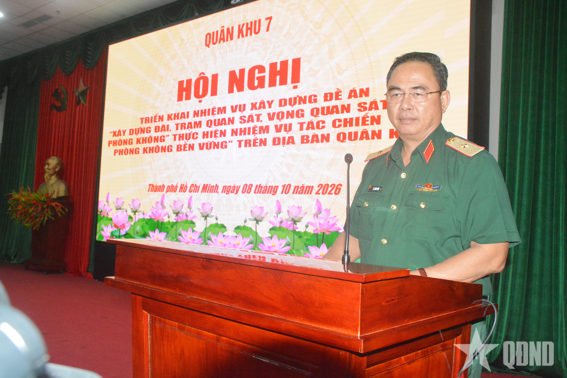 Xây dựng 