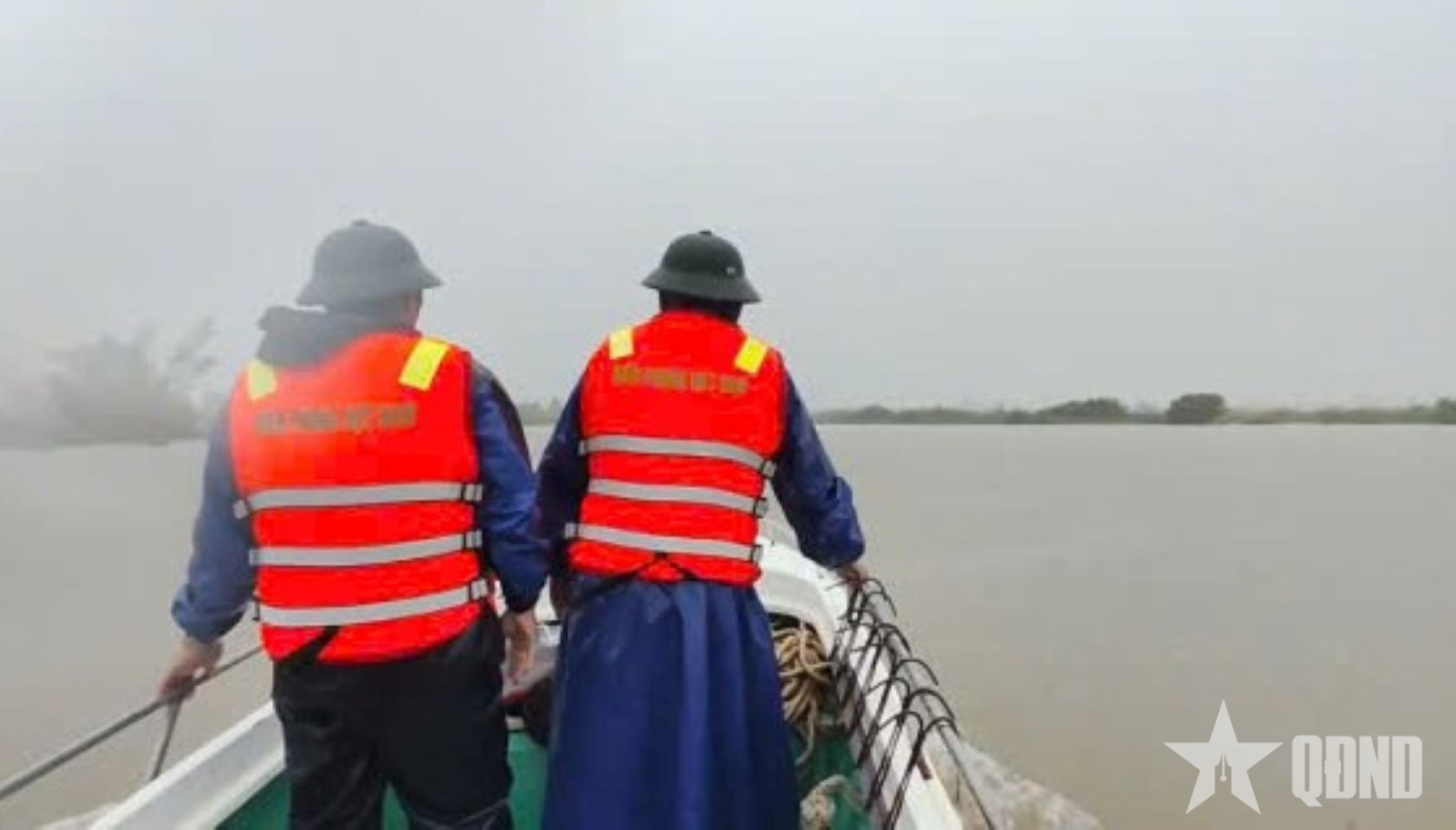 Đà Nẵng: Đồn Biên phòng Tam Thanh phối hợp tìm kiếm người mất tích