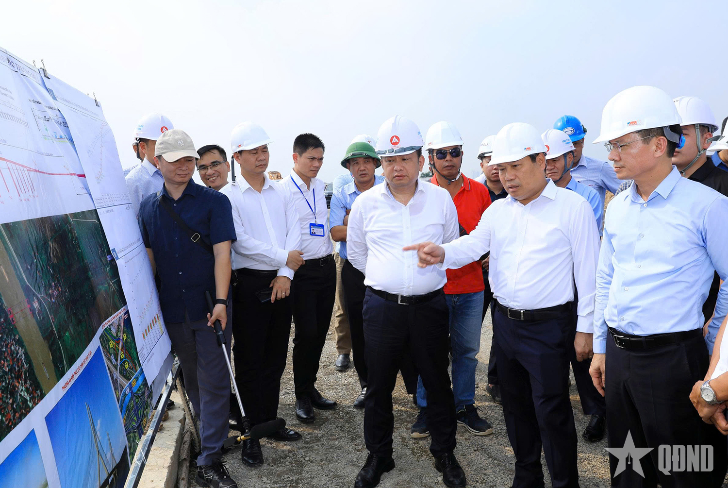 Tiếp tục phát huy cơ chế, chính sách đặc thù, tạo động lực phát triển cho Thủ đô

