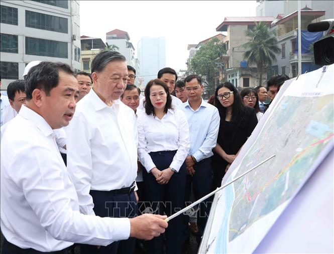 Tổng Bí thư, Chủ tịch nước Tô Lâm kiểm tra tiến độ thi công một số công trình, dự án trọng điểm của Thủ đô