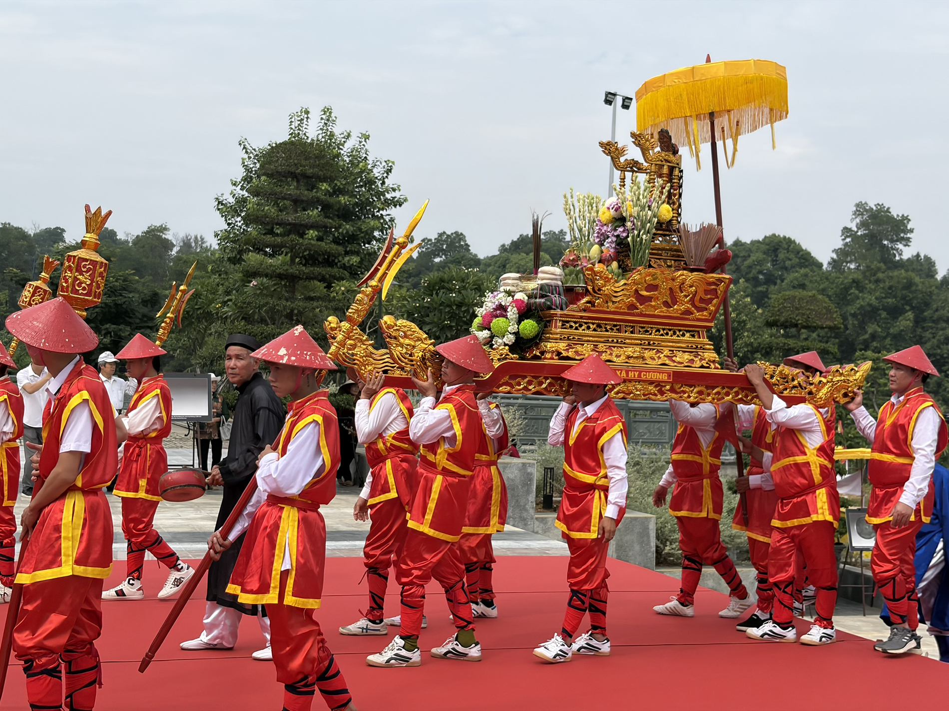 Chương trình “Cội nguồn di sản giữa lòng Thủ đô” tri ân công đức các Vua Hùng

