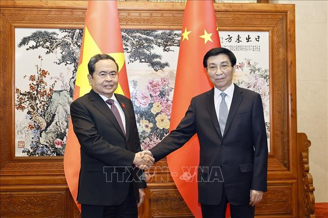Chủ tịch Quốc hội Trần Thanh Mẫn hội kiến Chủ tịch Chính hiệp toàn quốc Trung Quốc Vương Hộ Ninh