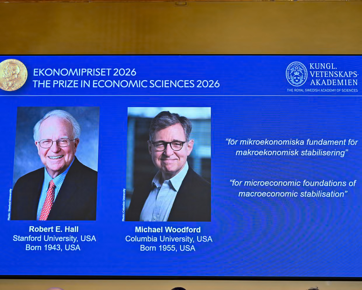 Giải Nobel Kinh tế 2026 vinh danh hai nhà kinh tế học người Mỹ 