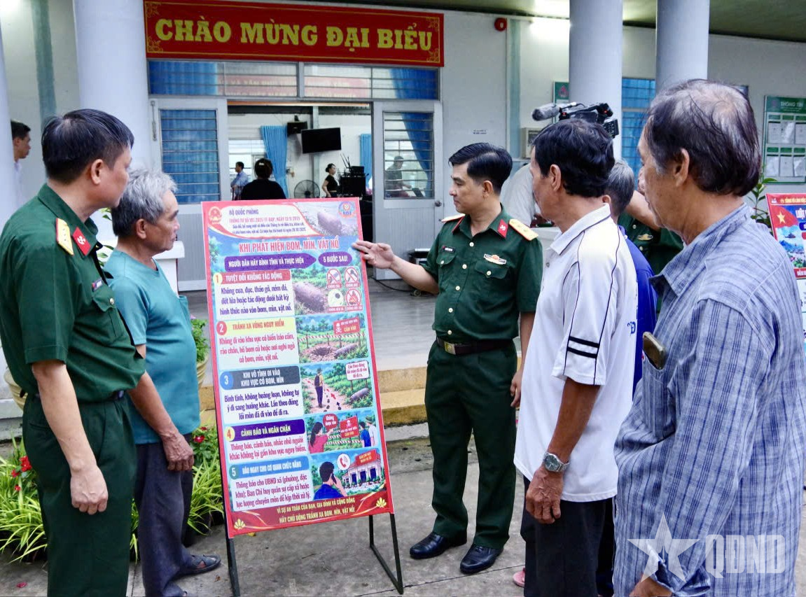 Lữ đoàn Công binh 25 (Quân khu 9): Đổi mới hình thức tuyên truyền, đưa pháp luật đến với nhân dân
