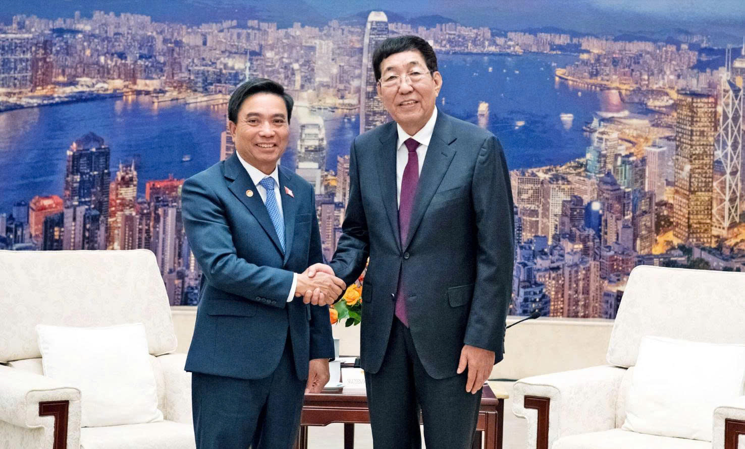 Phó chủ tịch Quốc hội, Chủ tịch Nhóm Nghị sĩ hữu nghị Việt - Trung Nguyễn Doãn Anh gặp Chủ tịch Nhóm Nghị sĩ hữu nghị Trung - Việt