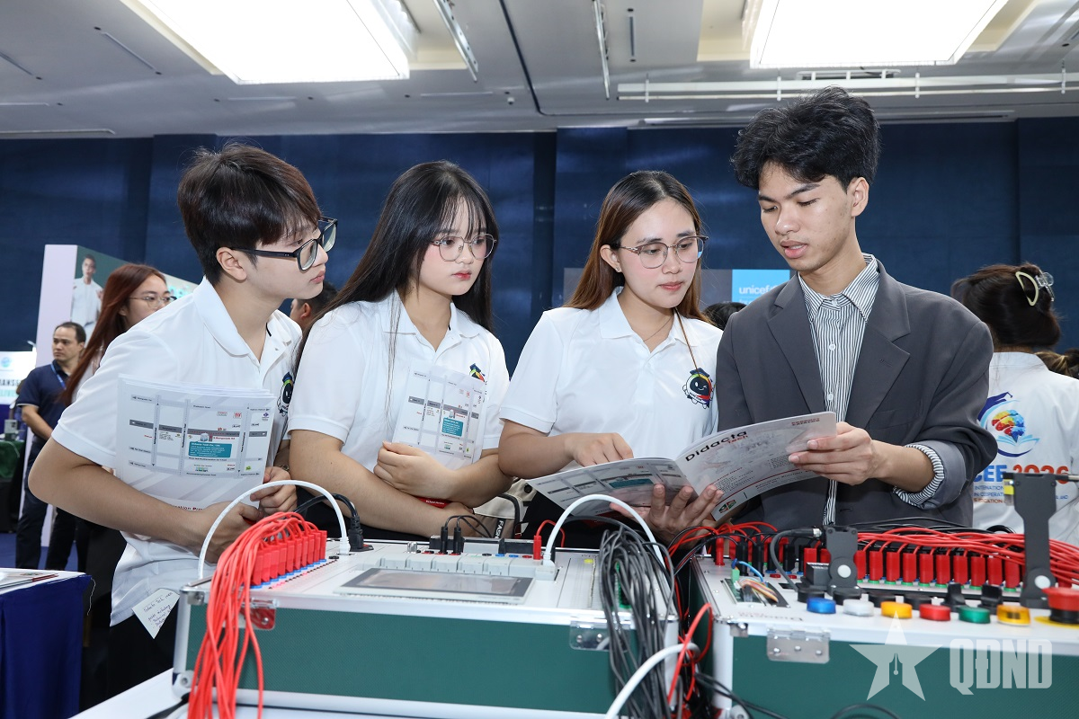Đừng để sinh viên ra trường “lệch pha” với doanh nghiệp