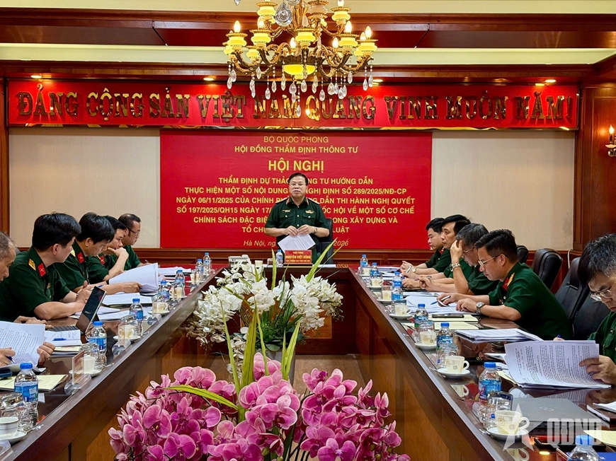 Bộ trưởng Bộ Quốc phòng ban hành Thông tư hướng dẫn thực hiện một số cơ chế, chính sách đặc biệt trong xây dựng, tổ chức thi hành pháp luật