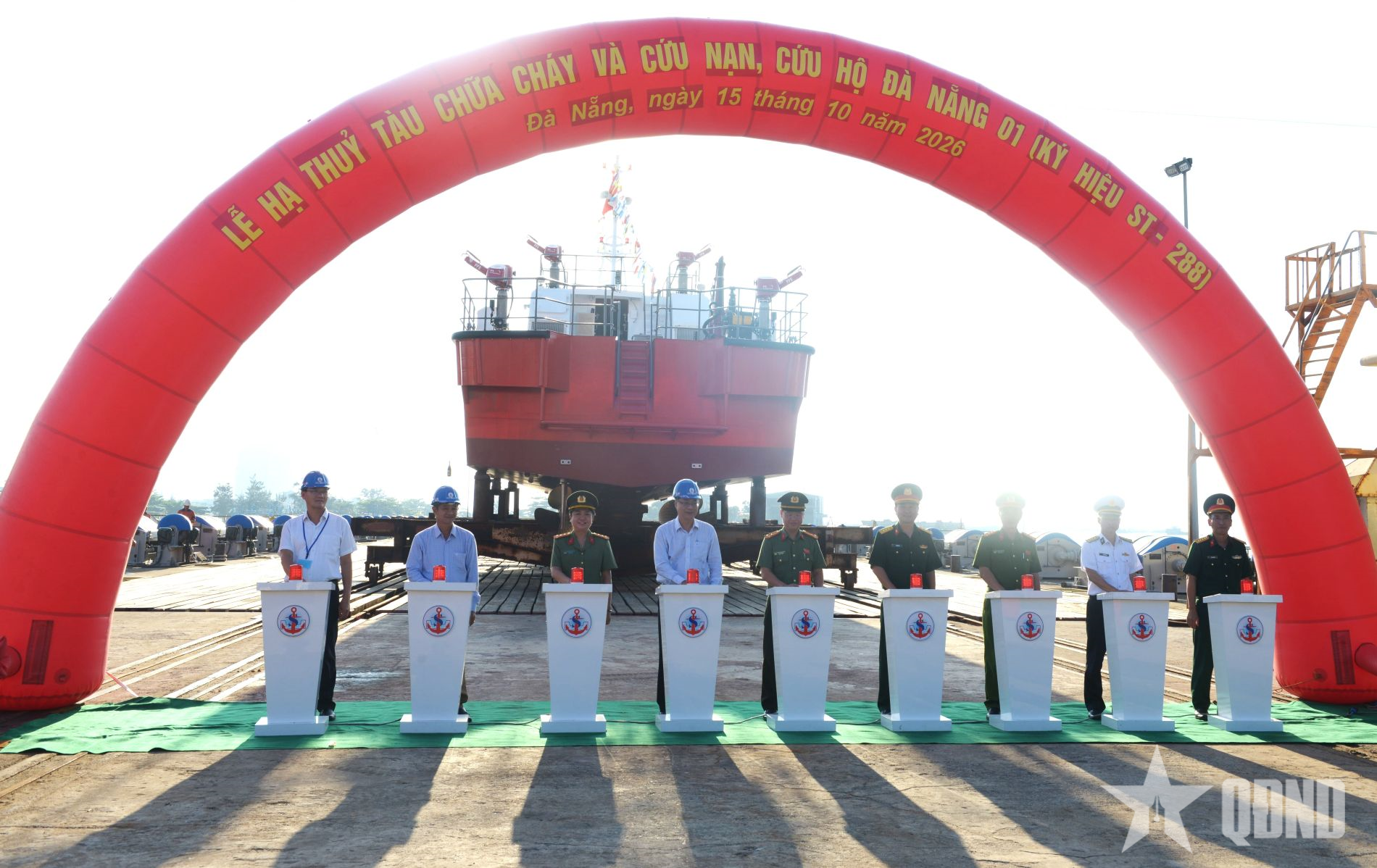 Tổng công ty Sông Thu hạ thủy tàu chữa cháy và cứu nạn, cứu hộ ST-288
