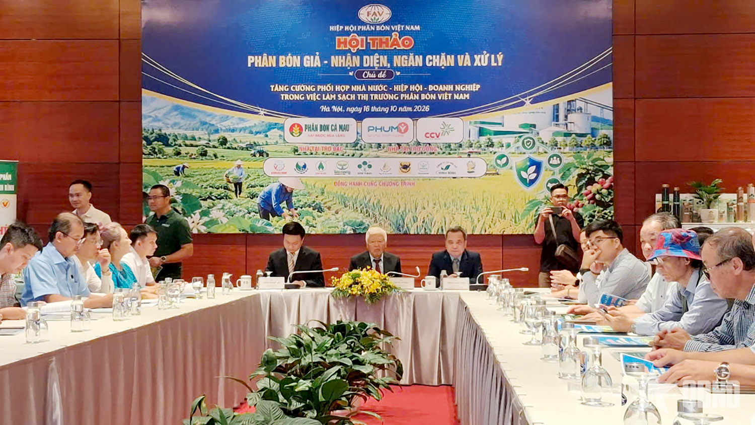 Chống phân bón giả - cần chế tài đủ mạnh