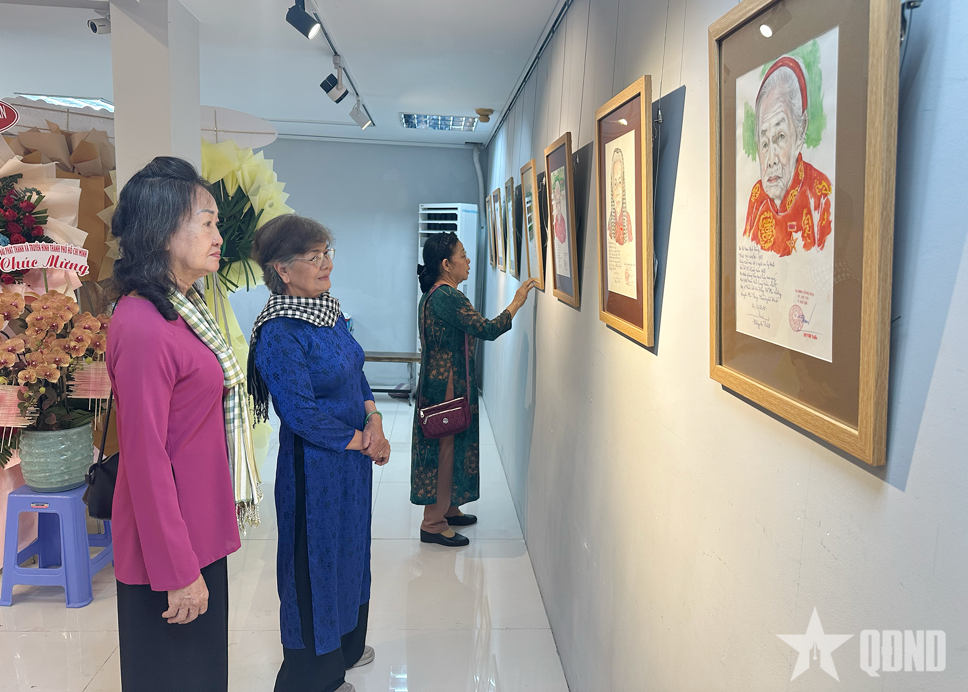 “Hành trình tìm Mẹ” qua nét vẽ của họa sĩ Đặng Ái Việt