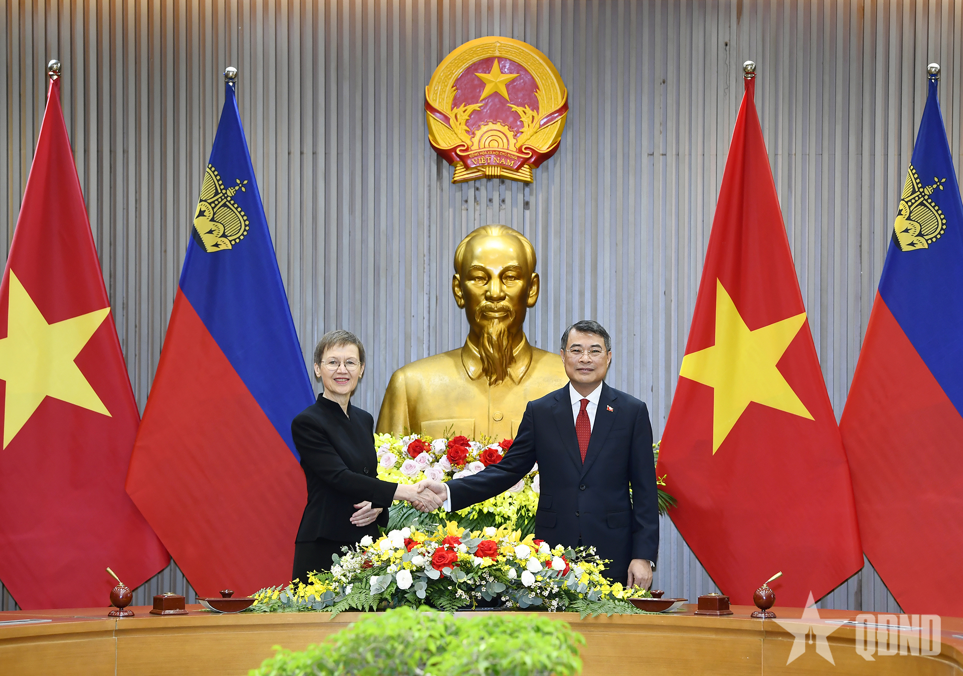 Thủ tướng Lê Minh Hưng hội đàm với Thủ tướng Liechtenstein