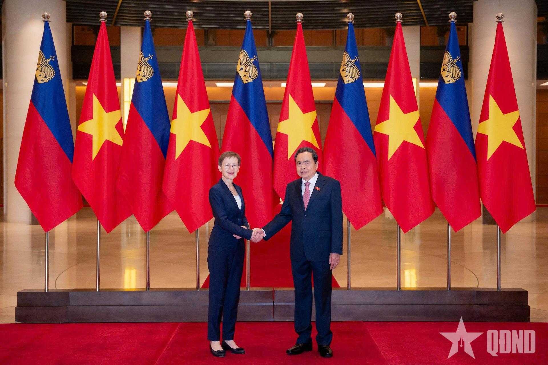 Chủ tịch Quốc hội Trần Thanh Mẫn hội kiến Thủ tướng Công quốc Liechtenstein Brigitte Haas 