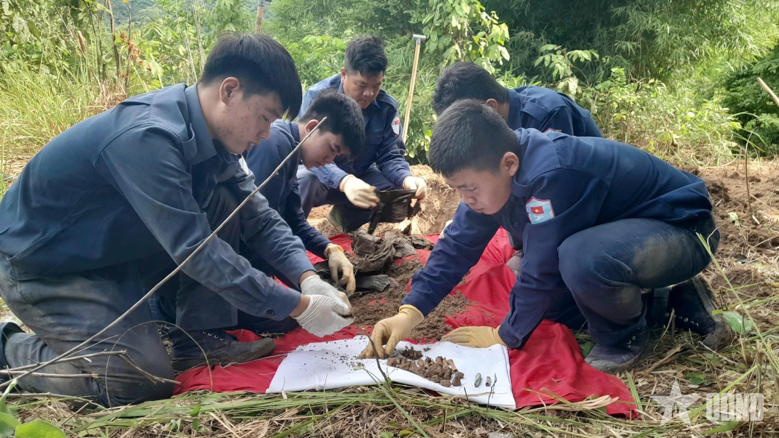 An Giang: Đội K93 tìm kiếm, quy tập được 2 hài cốt liệt sĩ tại xã Ô Lâm 