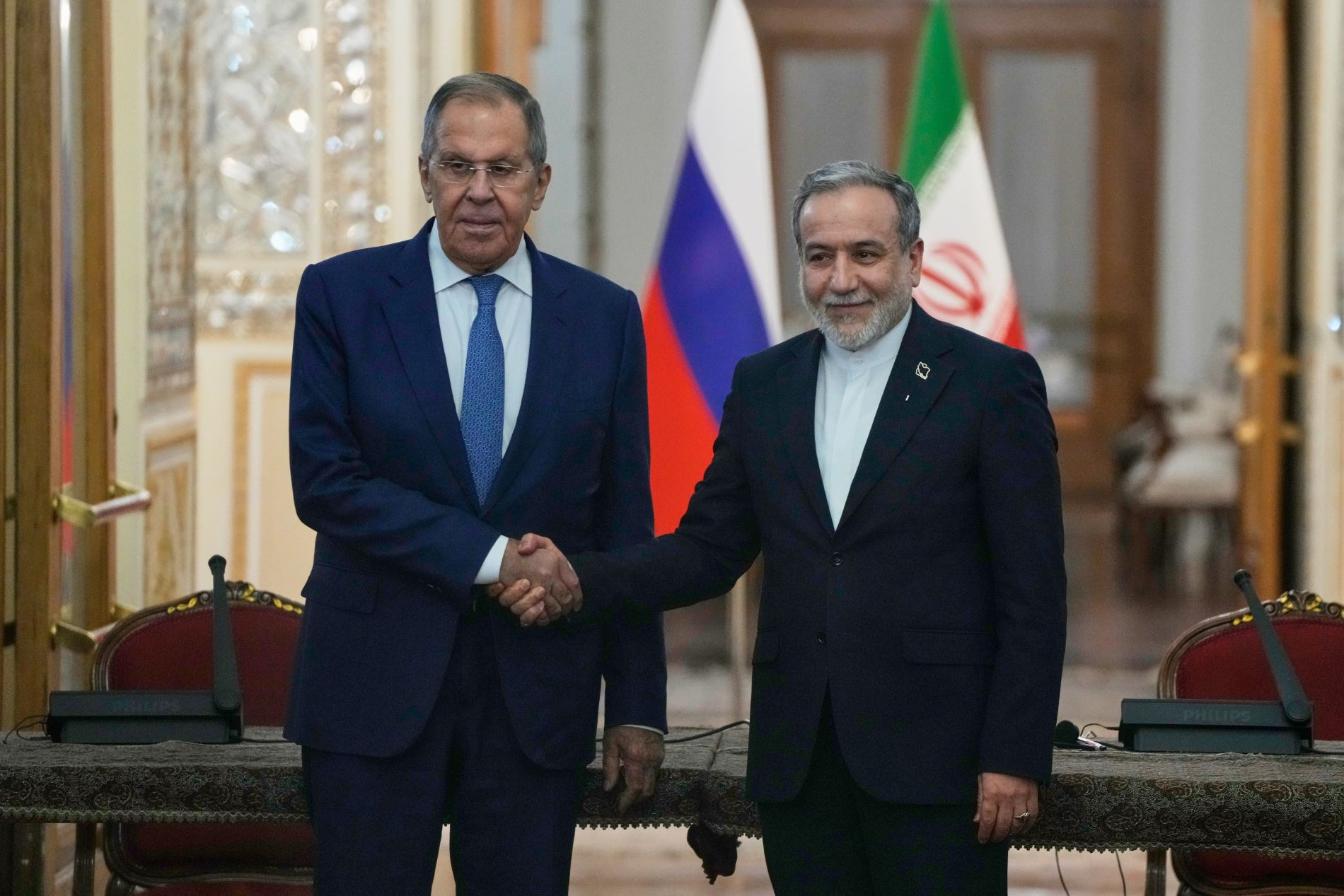 Nga và Iran thúc đẩy hợp tác chiến lược toàn diện