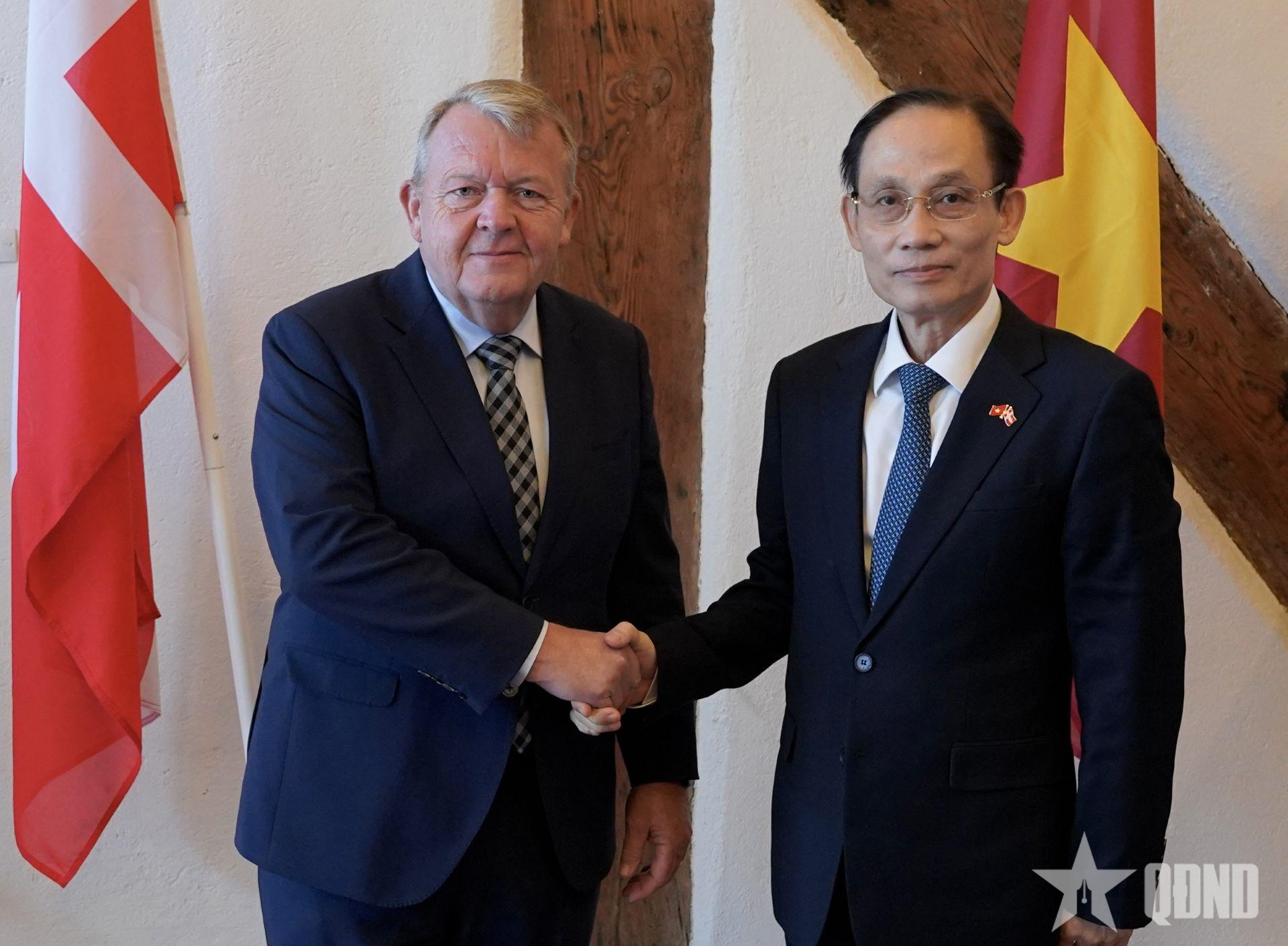 Bộ trưởng Ngoại giao Lê Hoài Trung gặp Bộ trưởng Ngoại giao Đan Mạch Lars Løkke Rasmussen