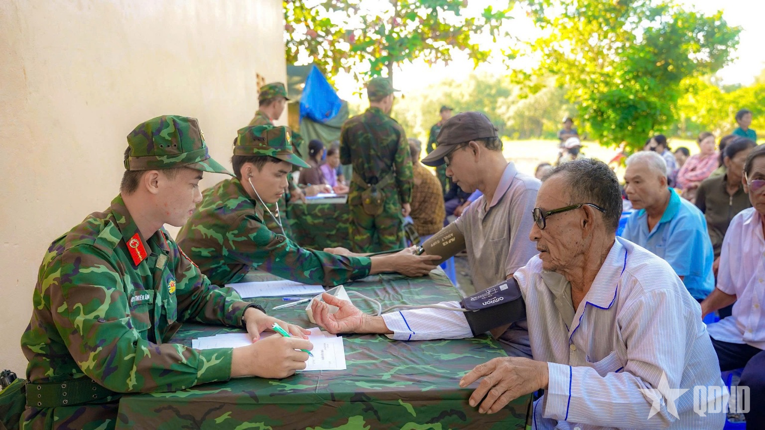 Lữ đoàn Pháo binh 6 (Quân khu 9): Làm tốt công tác dân vận trong diễn tập