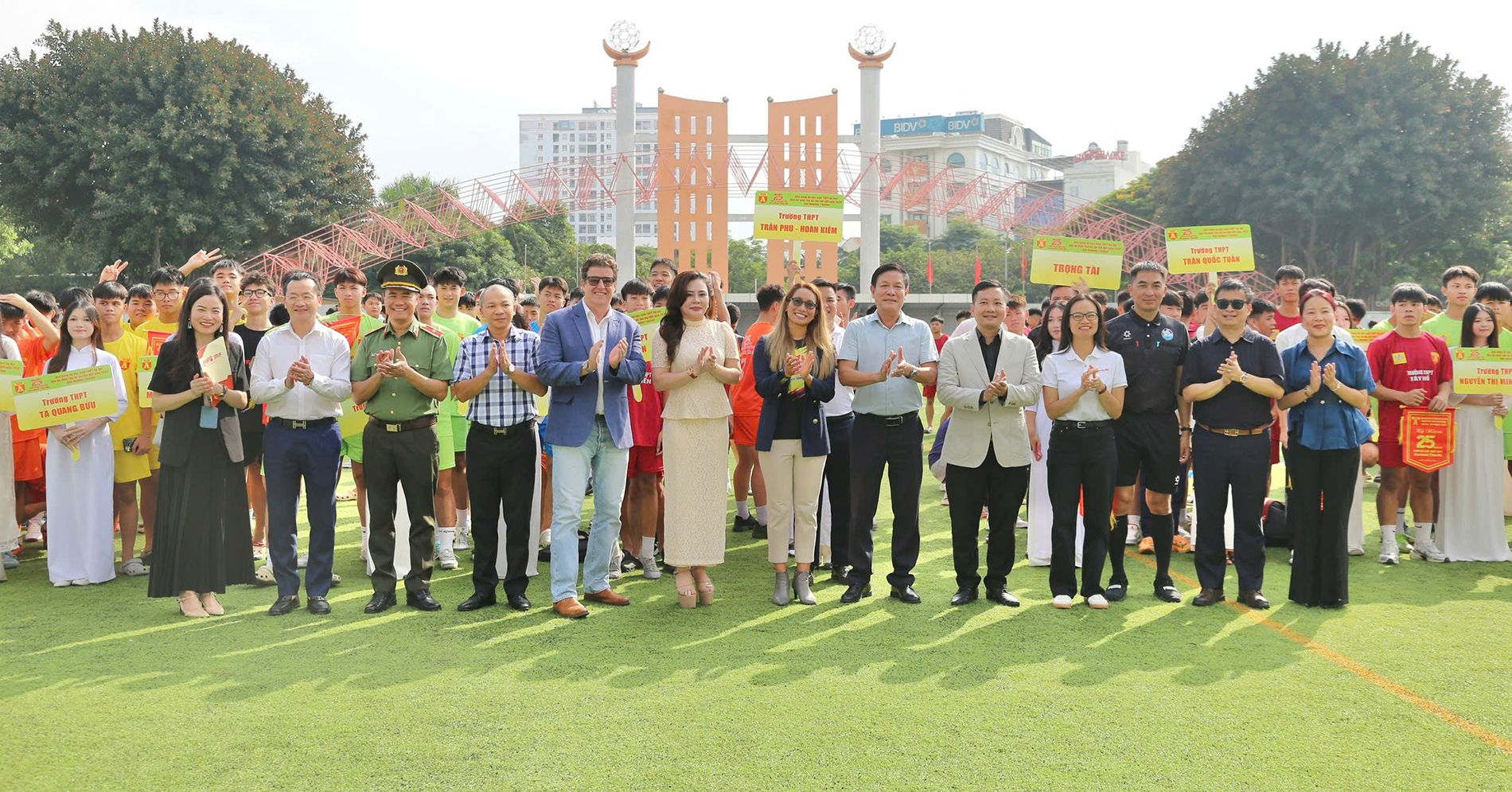 Giải bóng đá học sinh Trung học phổ thông An ninh Thủ đô lập kỷ lục
