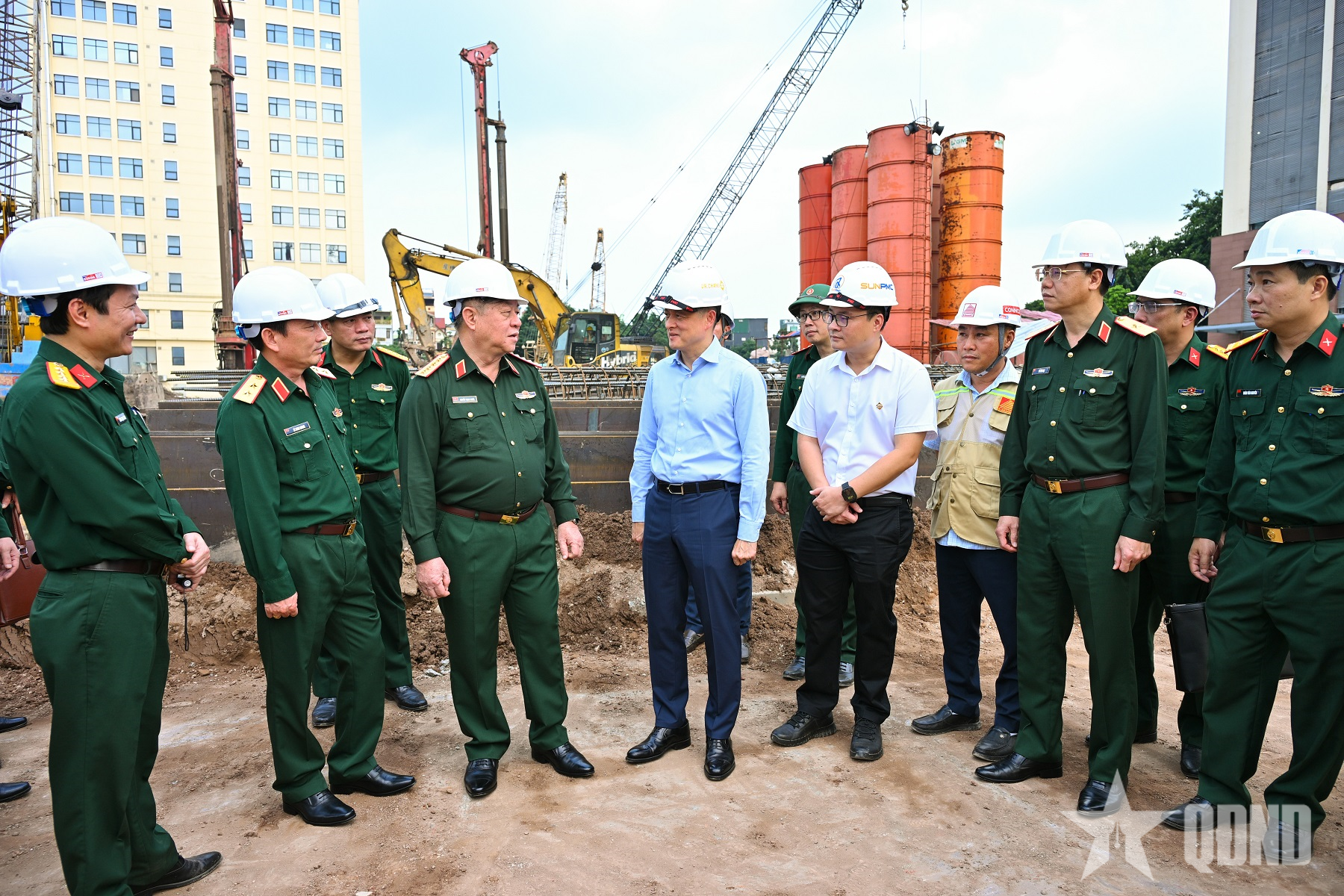 Đại tướng Nguyễn Trọng Nghĩa kiểm tra tình hình triển khai dự án Nhà hát Quân đội