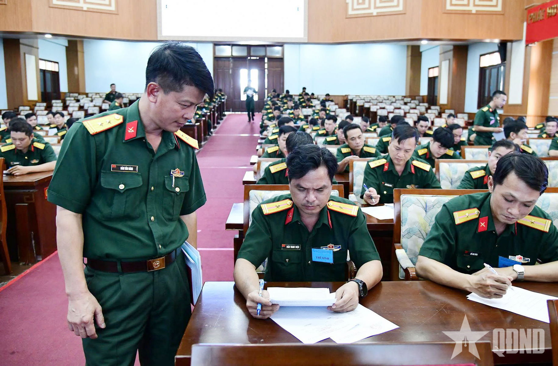 Bộ tư lệnh TP Hồ Chí Minh tổ chức hội thi nhân viên quân khí giỏi, nhà kho quân khí tốt