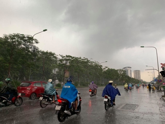Thời tiết hôm nay (28-10): Mưa dông ở Bắc và Trung Bộ