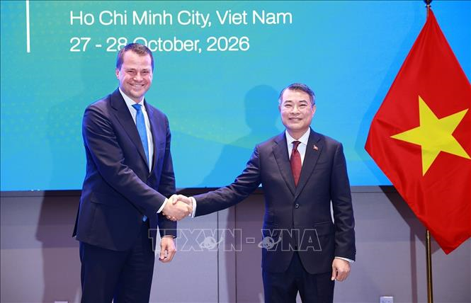 Thủ tướng Lê Minh Hưng tiếp Giám đốc điều hành Diễn đàn Kinh tế thế giới