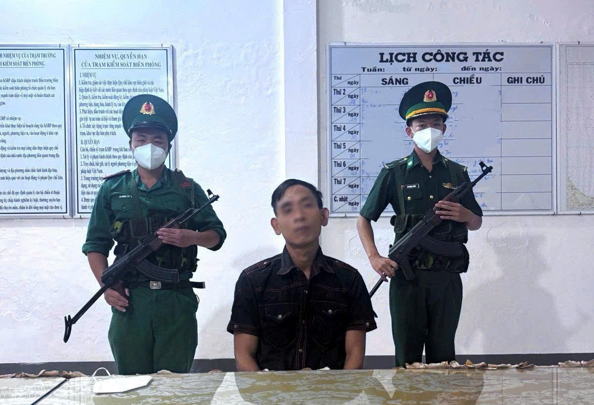 Đồn Biên phòng Sông Đốc phát hiện đối tượng bị công an truy tìm