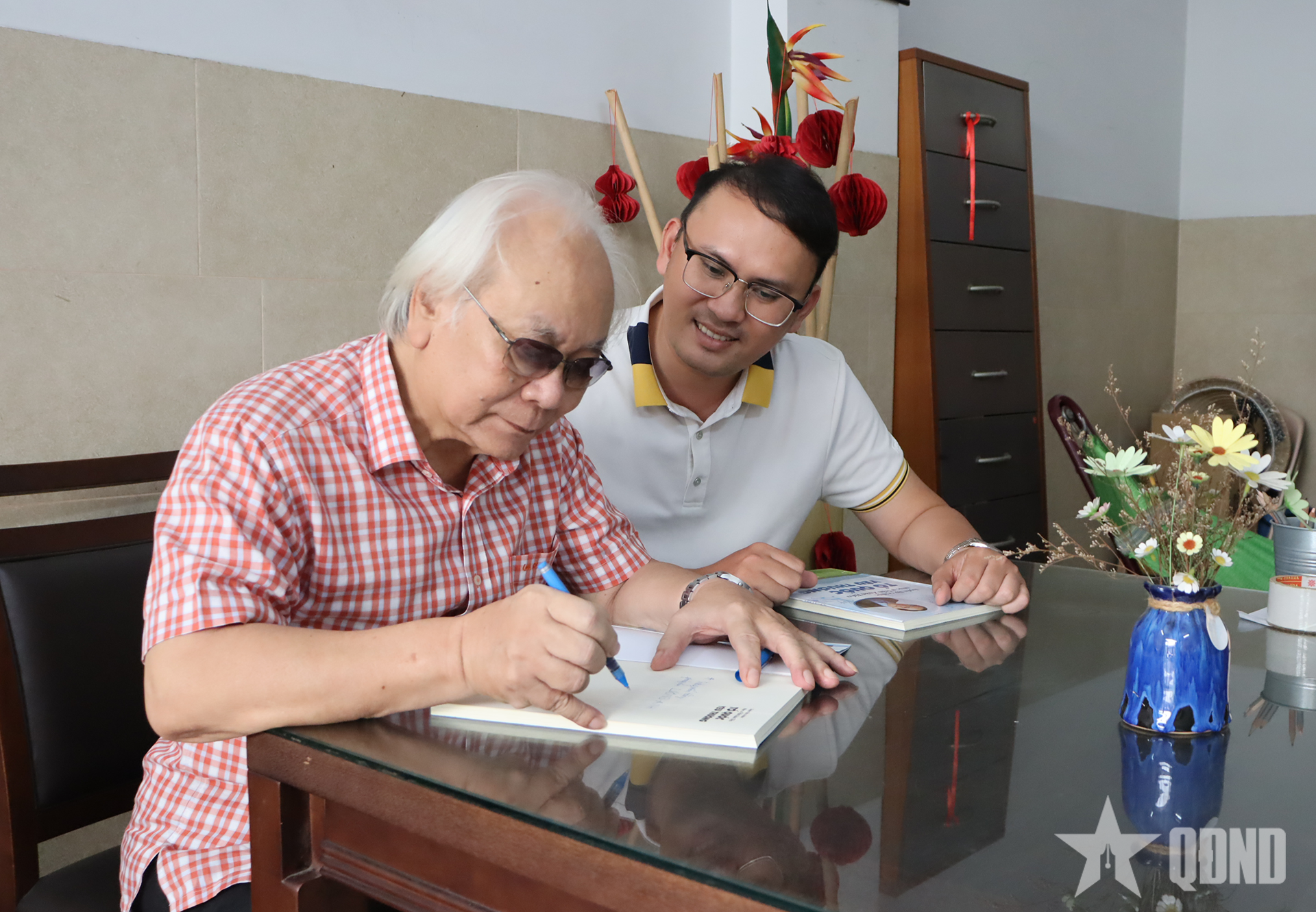 Nhạc sĩ Trần Xuân Tiến: Từ bài ca tranh đấu đến khúc hát tuổi thơ