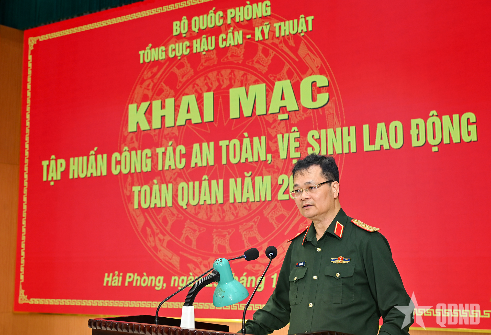 Tổng cục Hậu cần - Kỹ thuật tập huấn công tác an toàn, vệ sinh lao động toàn quân năm 2026