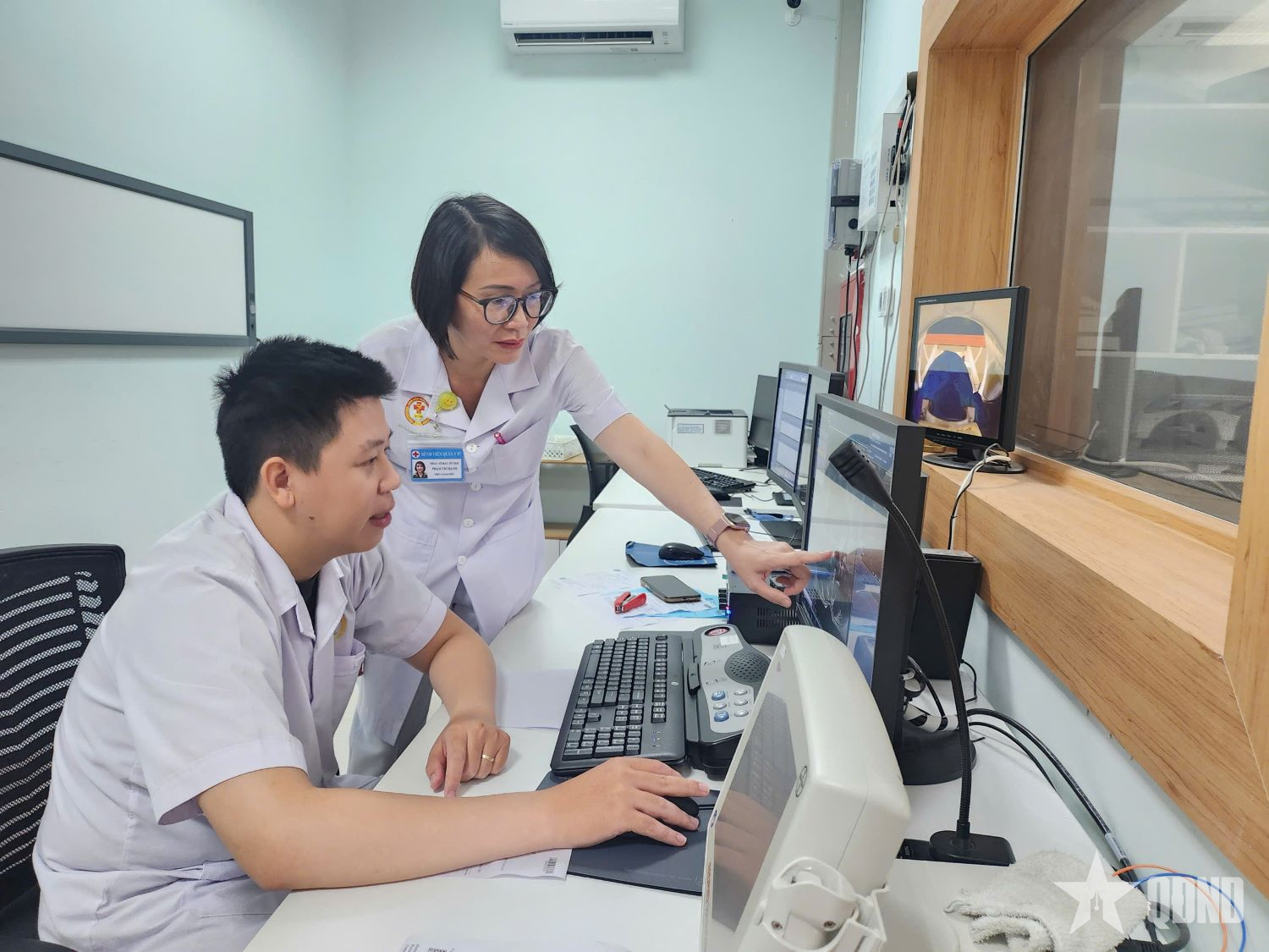 Vững chuyên môn, giỏi quản lý