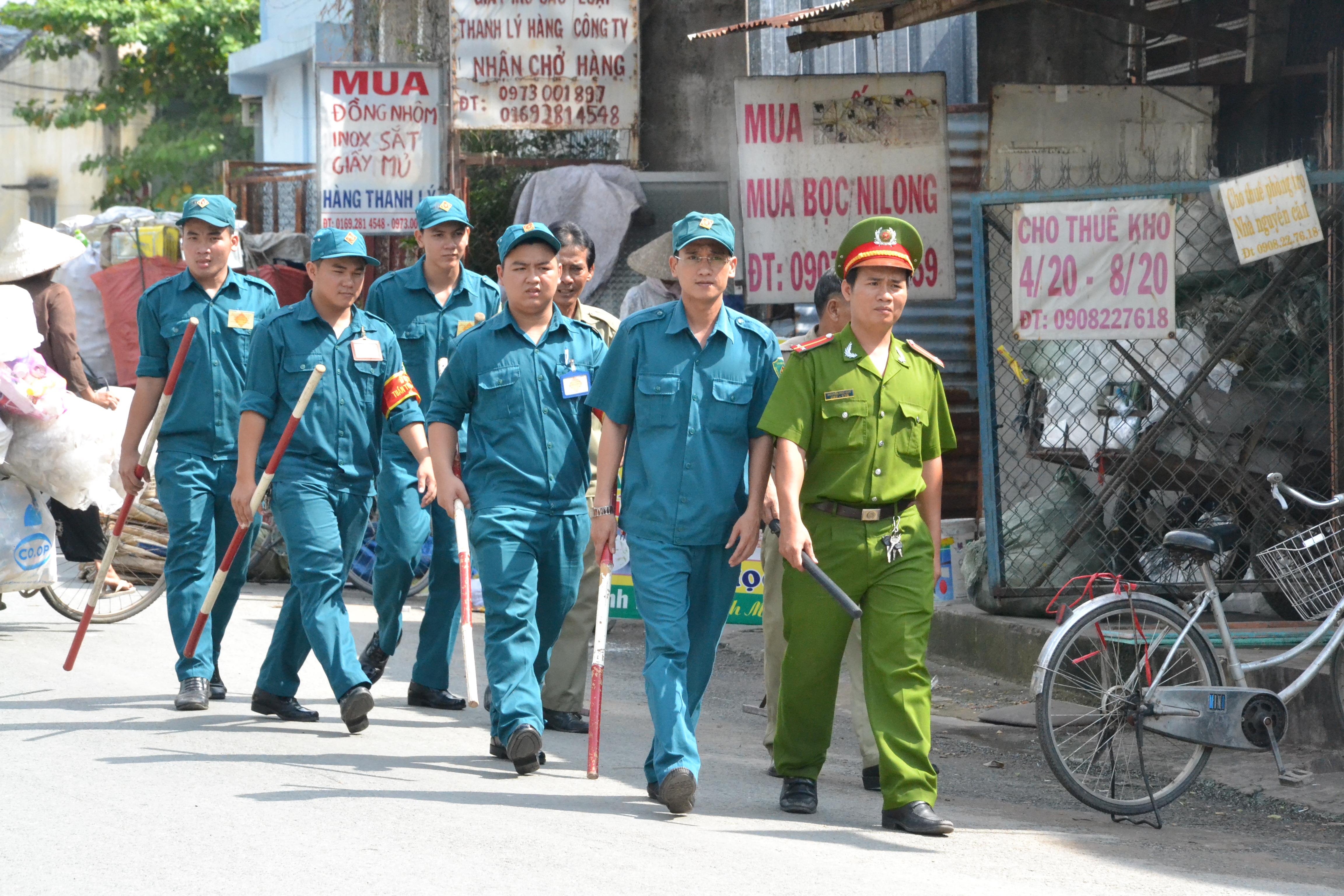 Phối hợp giữ gìn an ninh trật tự vùng ven 