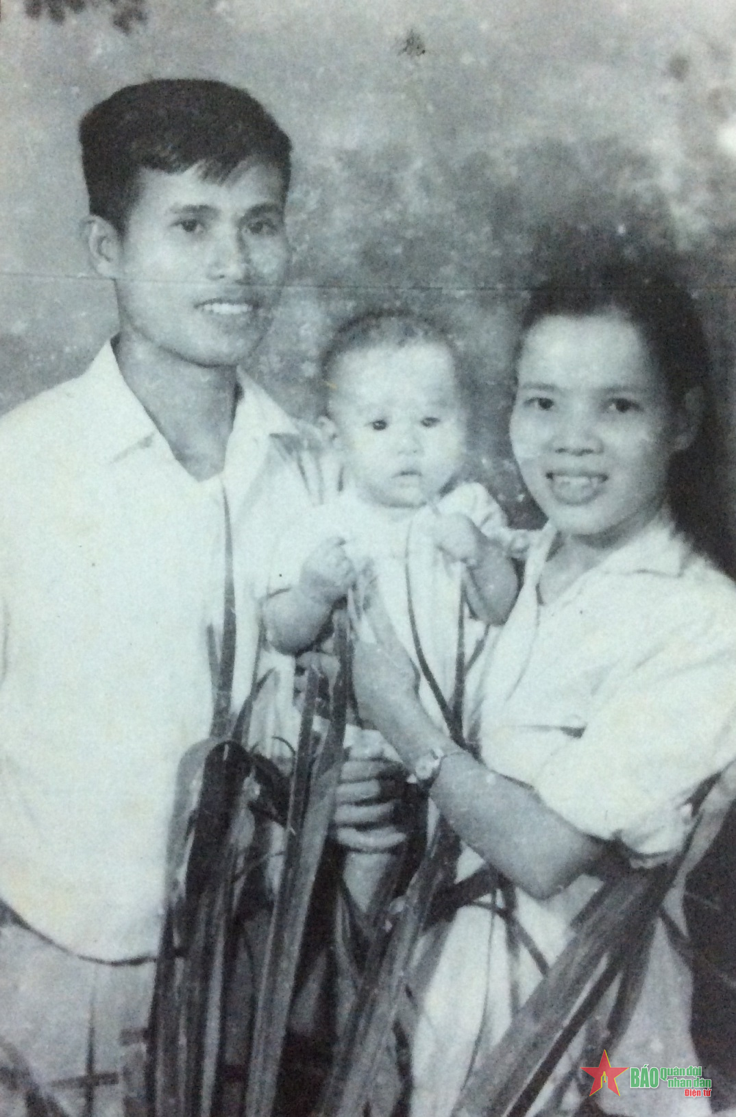 Người đi để lại bóng hình