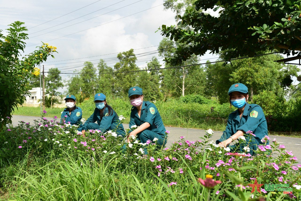 Trên quê hương “cô Ba dũng sĩ”