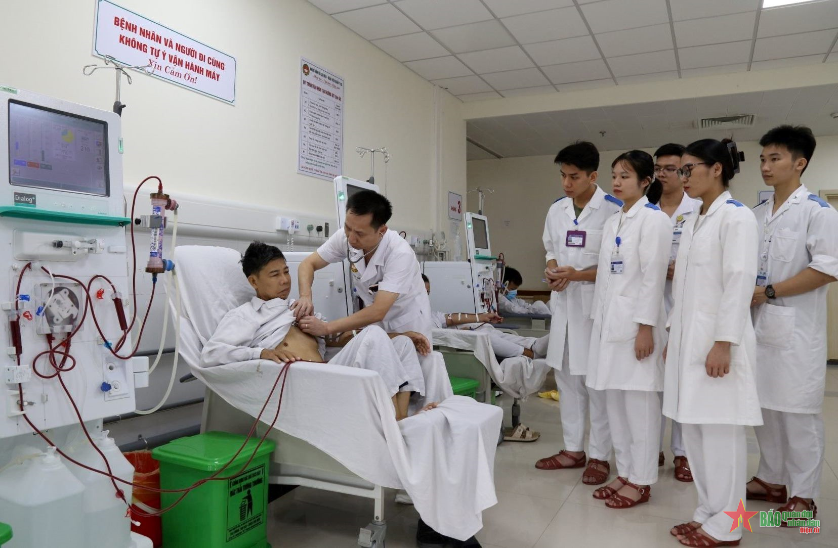 Phát huy truyền thống, không ngừng đổi mới, nâng cao chất lượng đào tạo 