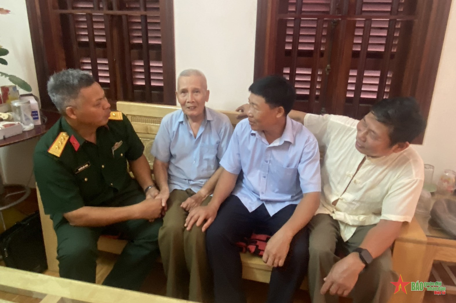 Chiến sĩ liên lạc thành Hà Nội năm ấy