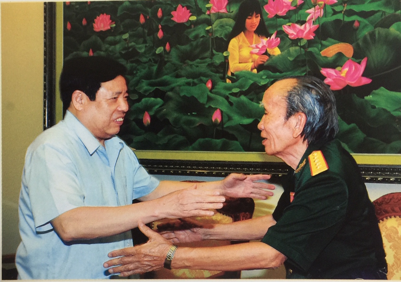 Kỷ niệm làm báo với Bộ trưởng Phùng Quang Thanh 