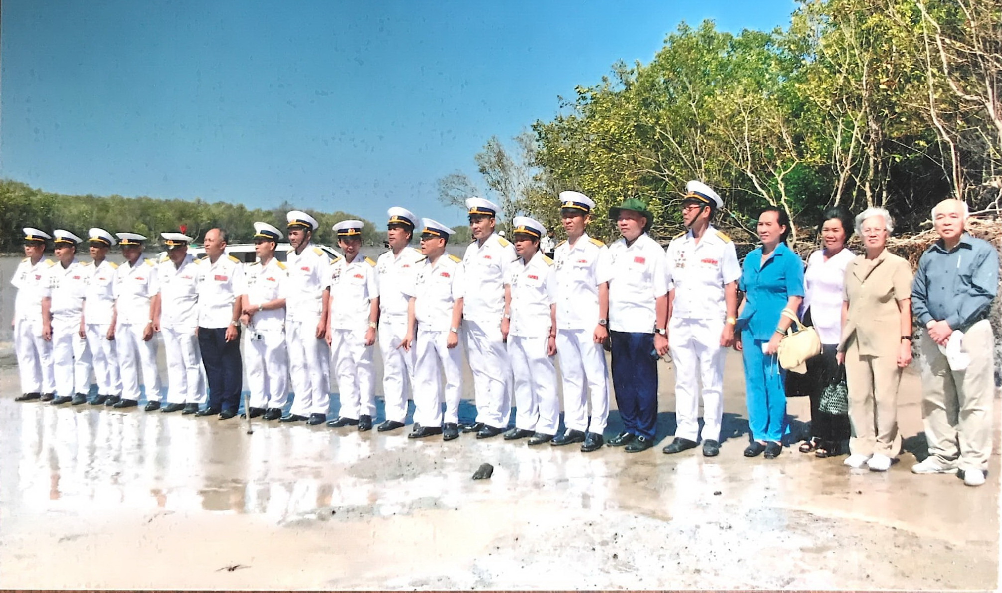 Bài 1: “Điều lạ kỳ” ở Đoàn tàu không số