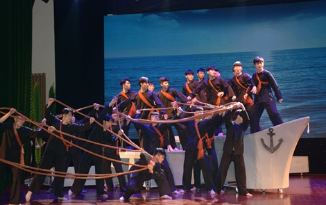 Khúc tráng ca trên biển