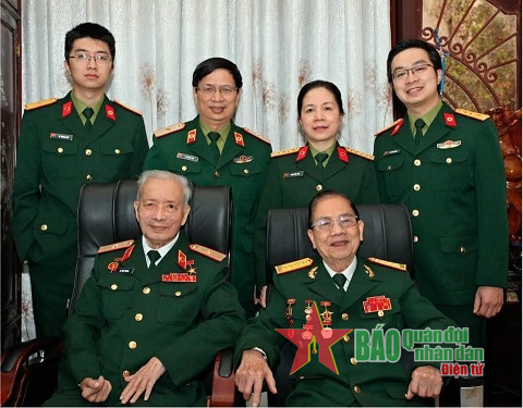 Đại gia đình thầy thuốc quân y