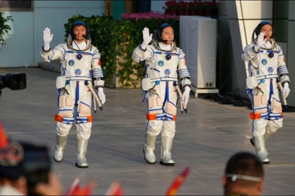 Vị thế của Trung Quốc trong cuộc đua chinh phục không gian