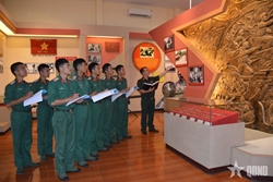 Ngọn lửa truyền thống ở Sư đoàn 316