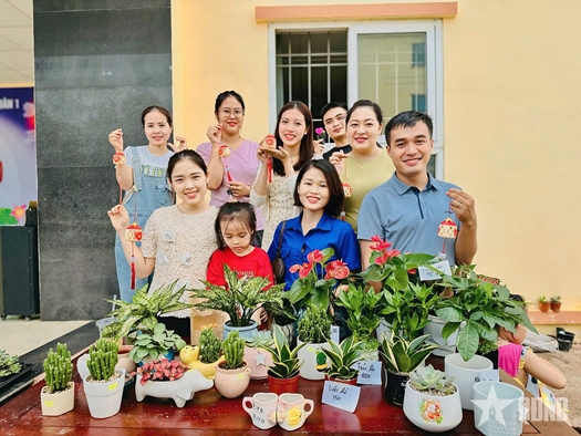 Gom vỏ sữa đổi mầm xanh 