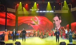 Thơ đến từ đời và trách nhiệm trước thời đại