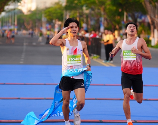 Sóng sau xô sóng trước