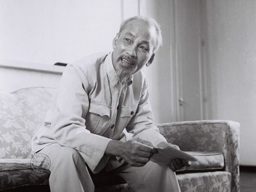 Thi sĩ Hồ Chí Minh