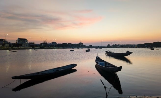 Hoàng hôn trên phá Tam Giang